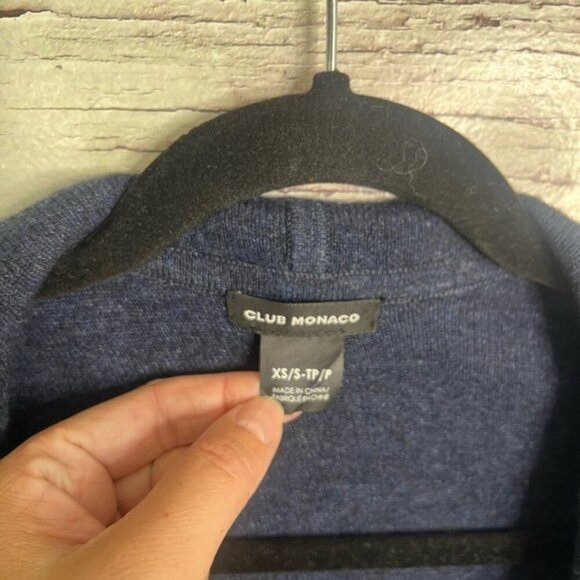 Club Monaco Navy Blue Vest Lambswool Size small - Picture 4 of 7